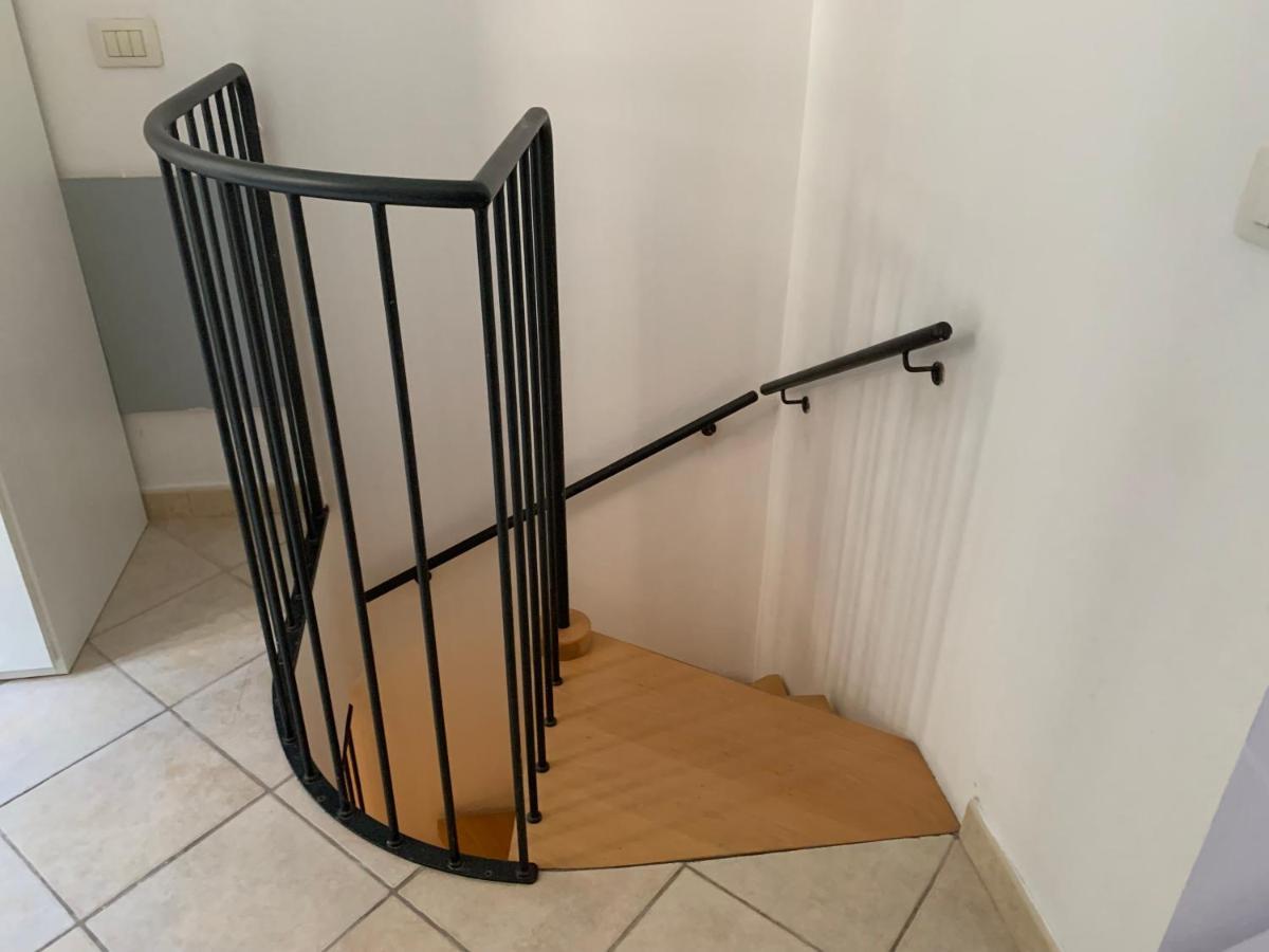 佩萨罗Casa Tangerina公寓 外观 照片