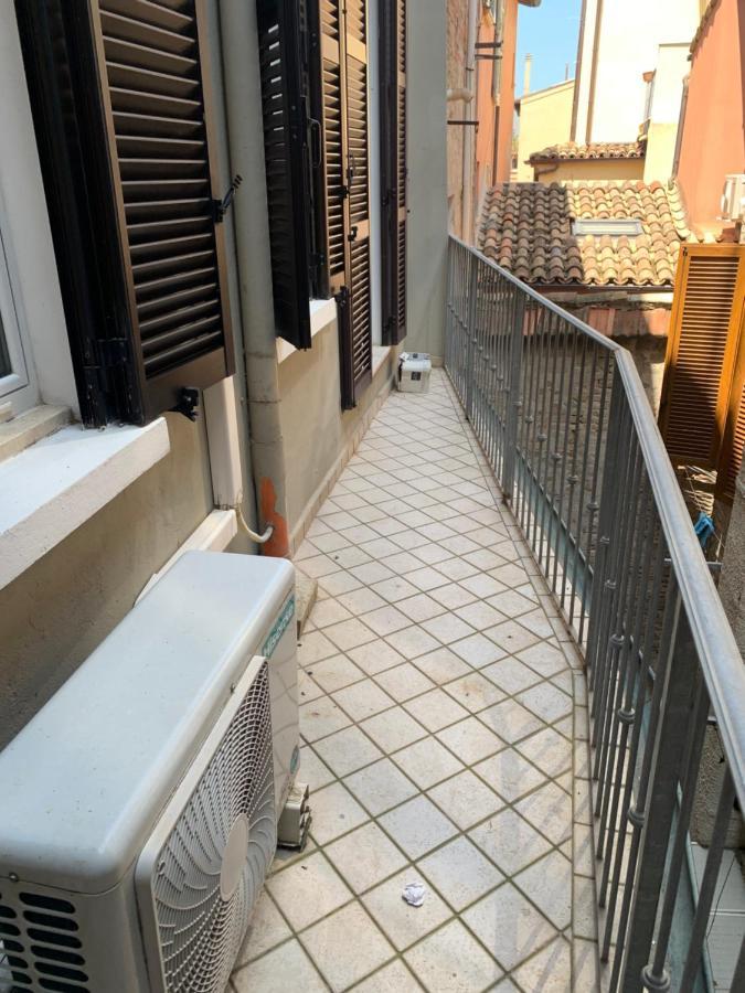 佩萨罗Casa Tangerina公寓 外观 照片